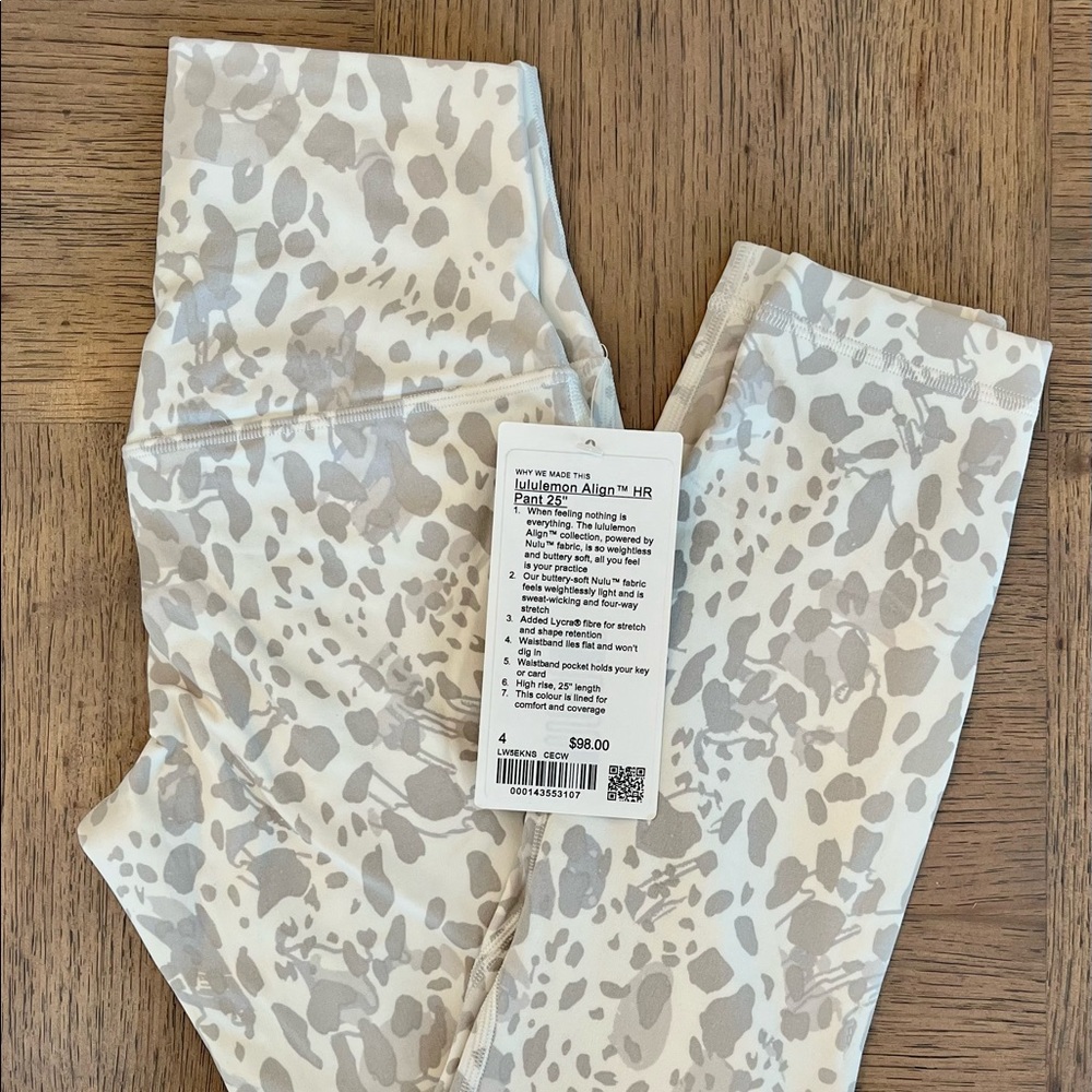 NWT Lululemon Align Leggings - Size 4